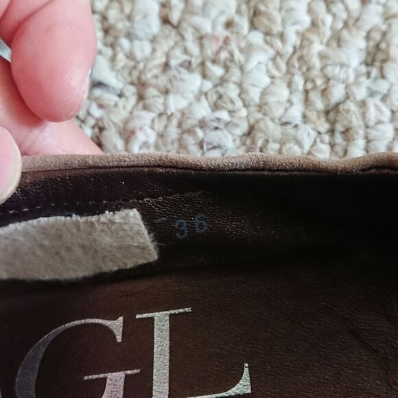 Attilio Giusti Leombruni dome studs flats - Picture 8 of 10